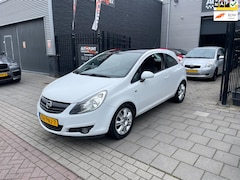 Opel Corsa - 1.4-16V Color Edition 2e Eigenaar Airco NAP APK 1 Jaar