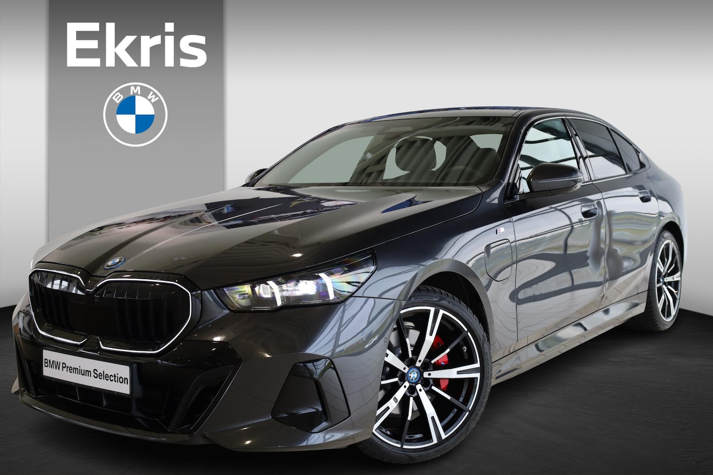 BMW 5-serie - Sedan 530e M Sportpakket Pro | Innovation Pack | Travel Pack | Comfort Pack | Stuurwielran - AutoWereld.nl