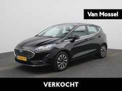 Ford Fiesta - 1.0 EcoBoost Hybrid Titanium | Parkeersensoren | CC | Stoelverwarming | Stuurverwarming |