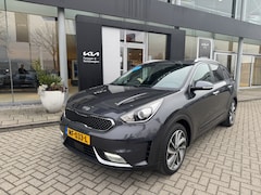 Kia Niro - 1.6 GDi Hybrid ExecutiveLine NAVI | Leder | Trekhaak | Carplay Info Frank 0492-588958