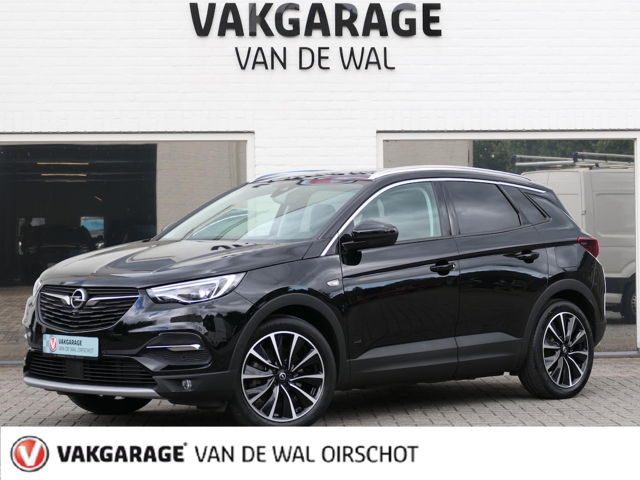 Opel Grandland X - 1.6 Turbo Hybrid4 300pk Ultimate | 360°-camera | Stoelventilatie | Leder | Apple-/Android - AutoWereld.nl