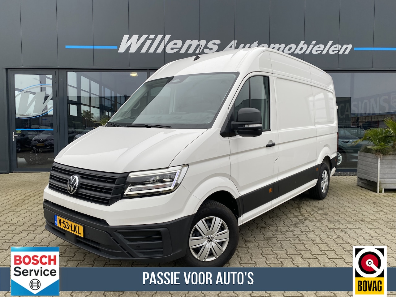 Volkswagen Crafter - 35 2.0 TDI L3H3 Exclusive EURO VI NW MODEL 140PK AUT | LED | Comfstoel | Stoelvw. | Laadvl - AutoWereld.nl