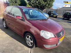Volkswagen Polo - 1.2-12V Optive