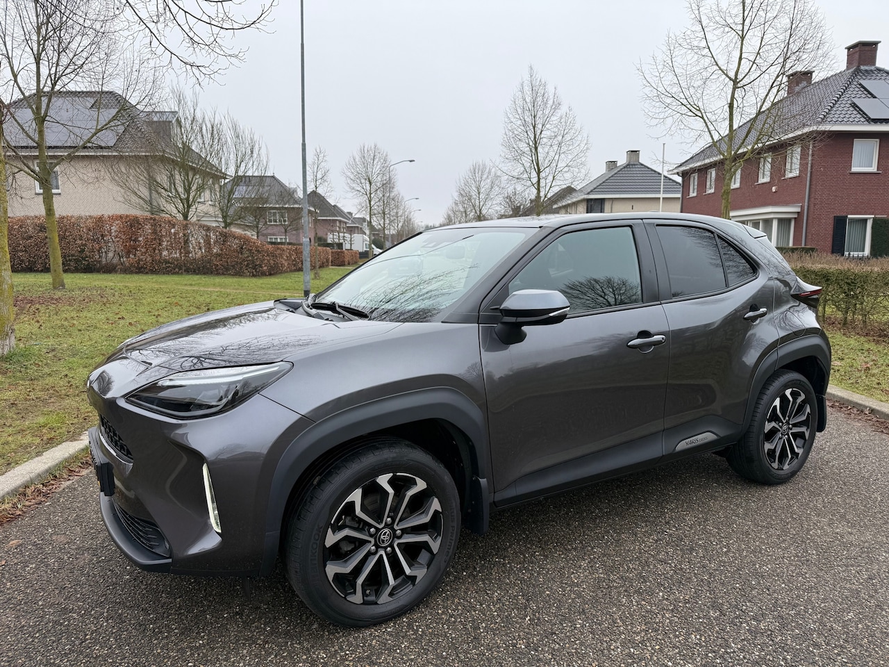 Toyota Yaris Cross - 1.5 Hybrid Business Plus 12 MAANDEN GARANTIE - AutoWereld.nl