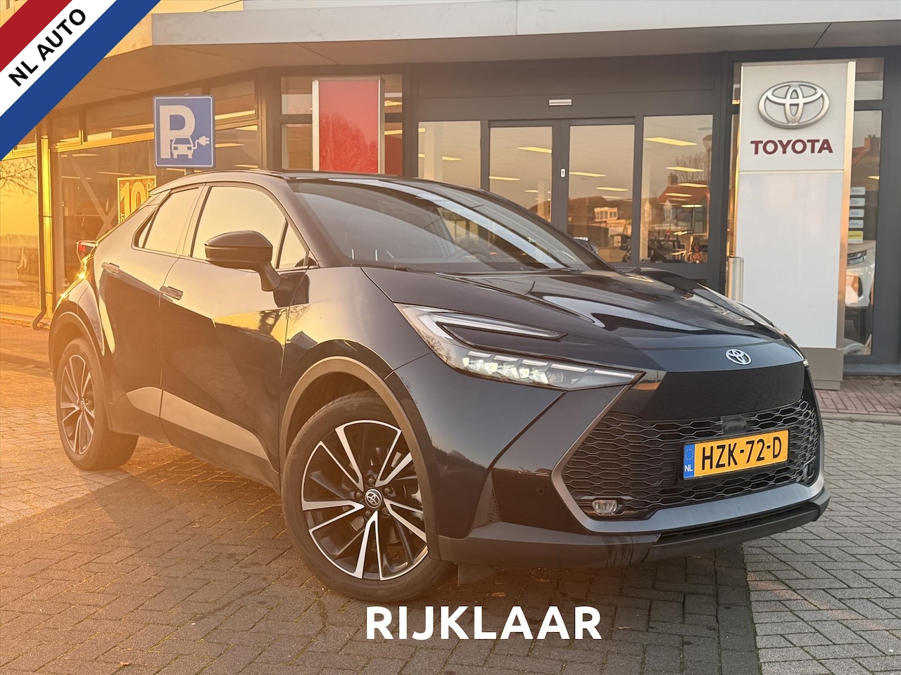 Toyota C-HR - Plug-in Hybrid 220 223pk CVT Executive - AutoWereld.nl