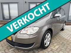 Volkswagen Touran - 1.6|Benzine|Airco|Stoelverwarming|Cruise control|MF stuur|APK|