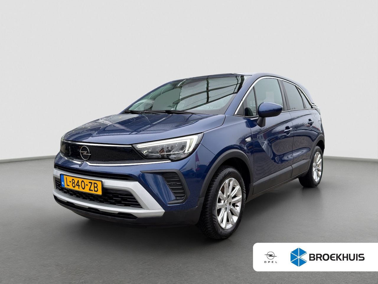 Opel Crossland - 1.2 Turbo Elegance Trekhaak | Nieuw model | Full LED | Camera | Climate control | Parkeers - AutoWereld.nl