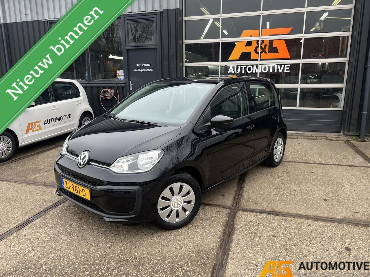 Volkswagen Up! - 1.0 5DRS 2019 Zwart | Airco | - AutoWereld.nl