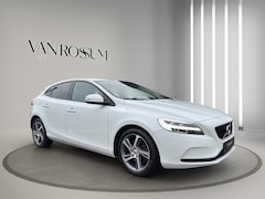 Volvo V40 - 2.0 T2 Kinetic | Camera + Sensoren | Navigatie | L.M.Velg | 17"Velg | Led koplampen |