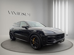 Porsche Cayenne Coupé - 4.0 Turbo E-Hybrid GT Carbon | 22" | Bijrijdersdisplay | Bose | Vol-Leder |