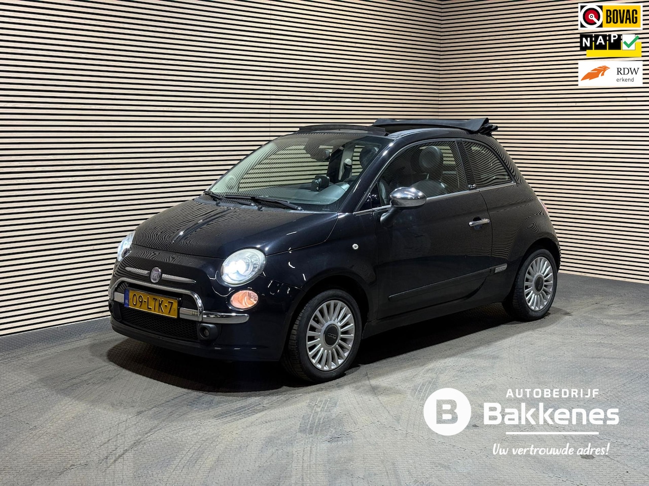 Fiat 500 C - 1.4 Lounge | Loopt op 3 cilinders | Leder | Navi | Clima - AutoWereld.nl