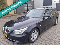 BMW 5-serie Touring - 523i Business Line NETTE AUTO RIJDT EN SCHAKELT GOED