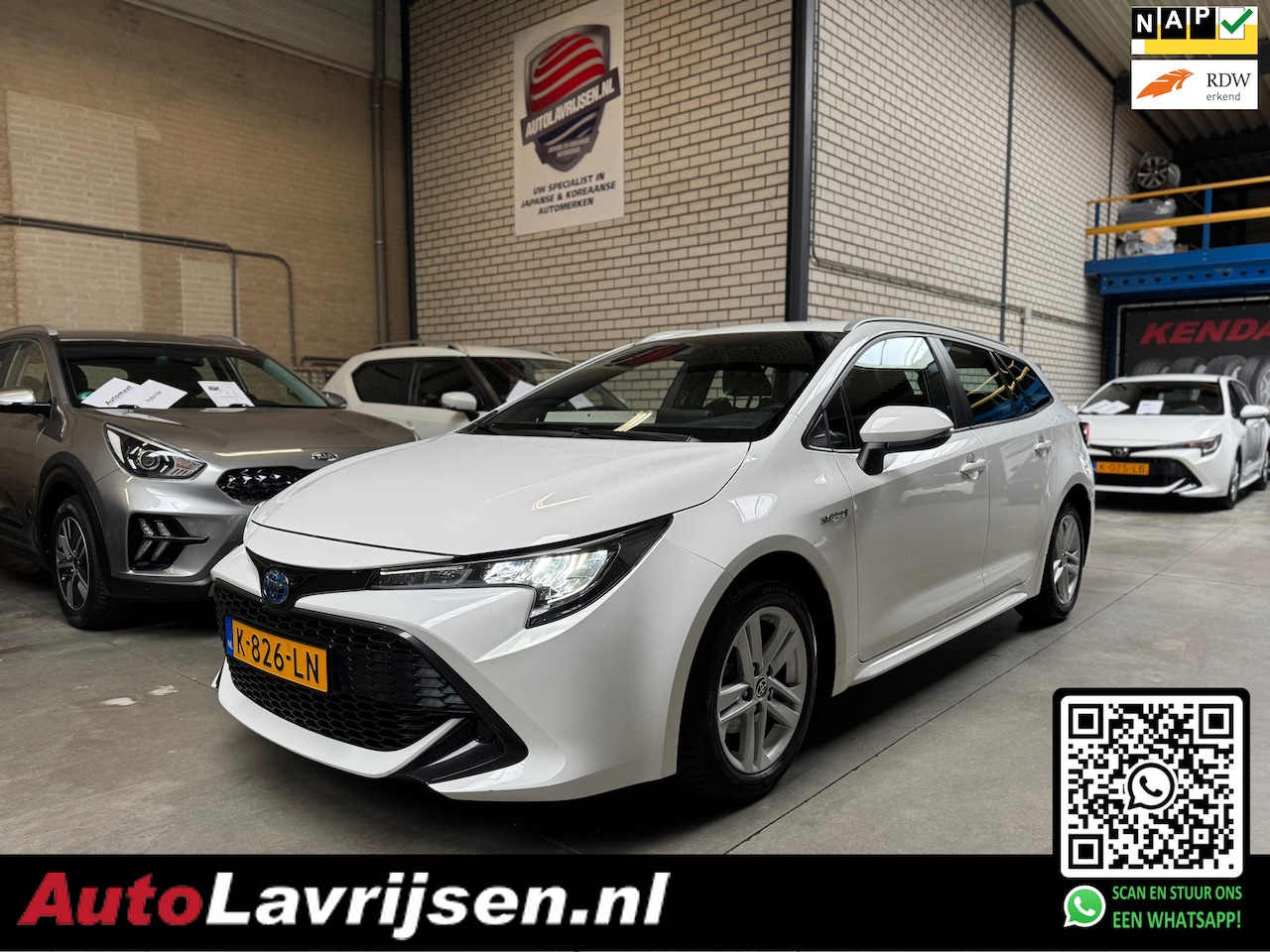 Toyota Corolla Touring Sports - 1.8 Hybrid ACTIVE NL AUTO NAP TREKHAAK NAVIGATIE/CAMERA CRUISE ECC LMV!! - AutoWereld.nl