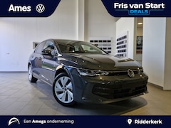 Volkswagen Golf - Life Edition 1.5 eHybrid 204 PK | Stoelverwarming | Automaat | Sfeerverlichting | 17'' vel
