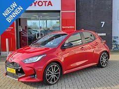 Toyota Yaris - 1.5 Hybrid 130 GR SPORT TREKHAAK ADAPTIVE CRUISECONTROL ACHTERUITRIJCAMERA