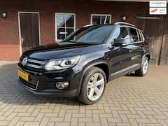Volkswagen Tiguan - 1.4 TSI Sport&Style R-line Edition| Xenon| Trekhaak| Stoelverwarming
