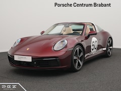 Porsche 911 Targa - 4S Heritage Edition