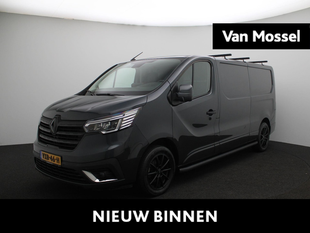 Renault Trafic - 2.0 L2H1 Luxe Aut. | Leder | Camera | LED | Cruise Control | - AutoWereld.nl