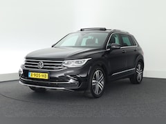 Volkswagen Tiguan - 1.4 TSI 245pk eHybrid Elegance Trekhaak 360Camera Leder Panoramadak