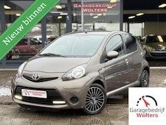 Toyota Aygo - 1.0 VVT-i Aspiration AIRCO 5DRS ELEC-PAKKET LMV