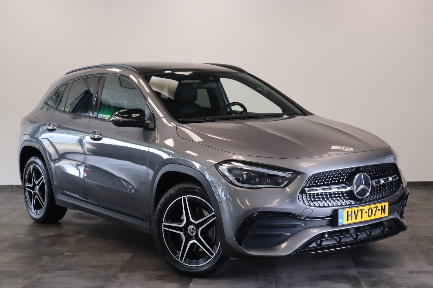 Mercedes-Benz GLA-Klasse - 250 e Business Solution AMG Limited Pano dak LED CC Lane Assist 24 maanden garantie mogeli - AutoWereld.nl