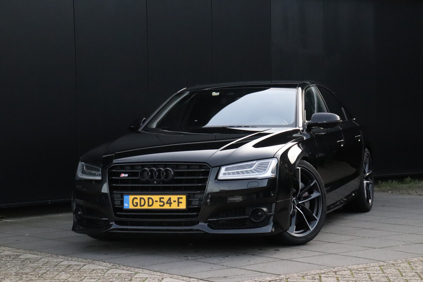 Audi A8 - 4.0 TFSI S8 plus quattro Pro Line+ | KERAMISCH | MEMORY | BOSE | HEAD-UP | CARBON | 360° C - AutoWereld.nl