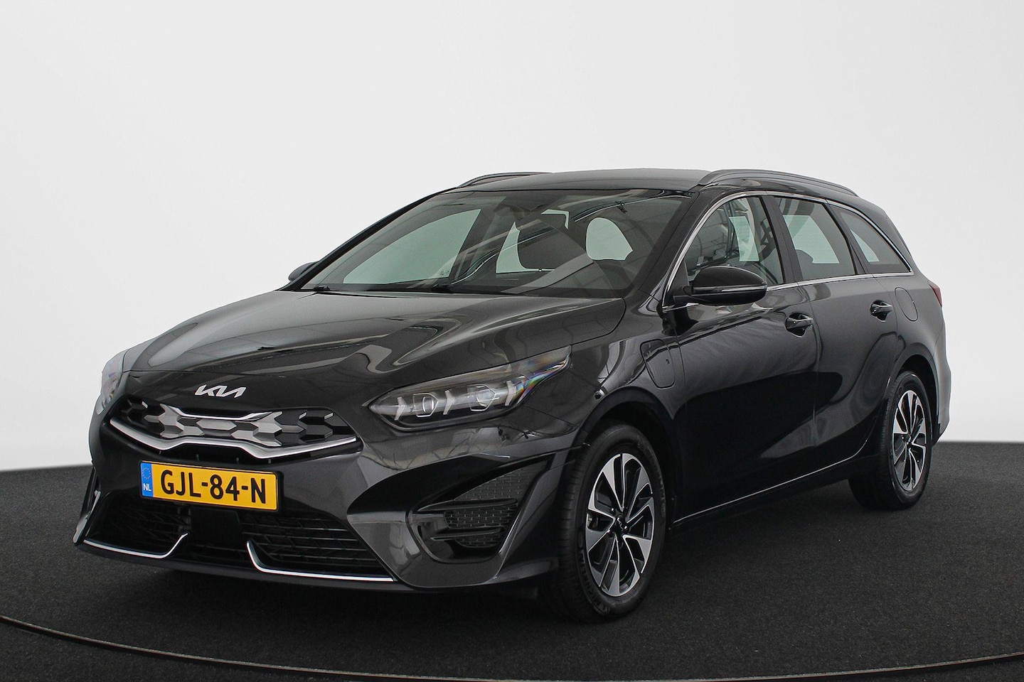 Kia Cee'd Sportswagon - Ceed 1.6 GDI PHEV DynamicLine Camera Stoel-Stuurverwarming Adaptive cruisecontrol - AutoWereld.nl