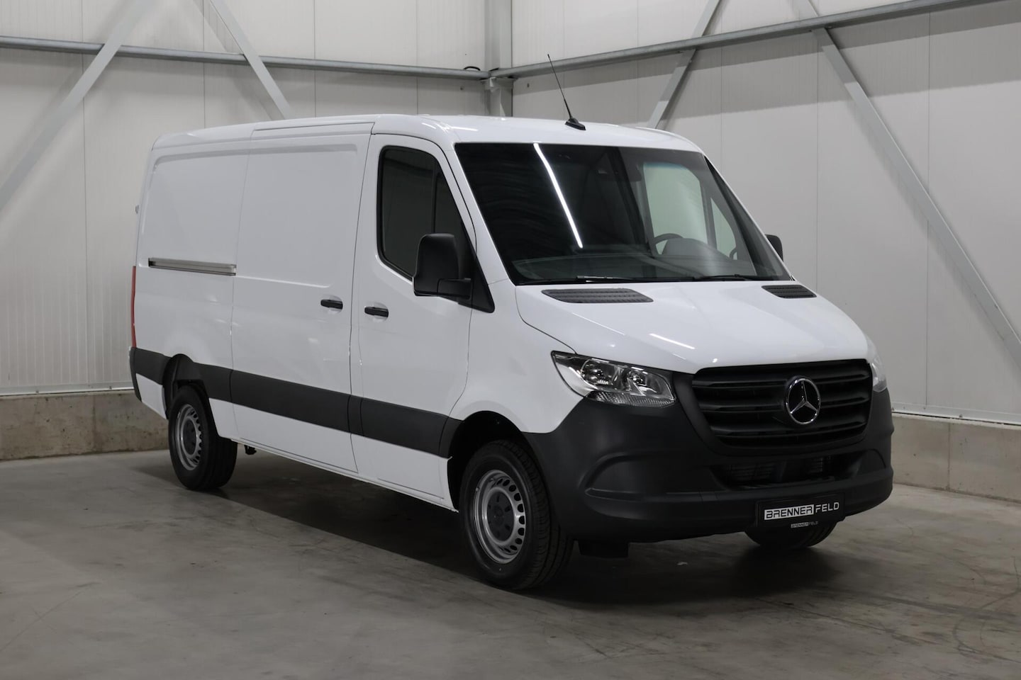 Mercedes-Benz Sprinter - bestel 317 1.9 CDI L2 Base - AutoWereld.nl