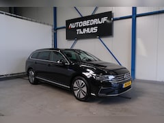 Volkswagen Passat Variant - 1.4 TSI PHEV GTE Business - Cruise, Camera, Camera, Massage stoelen