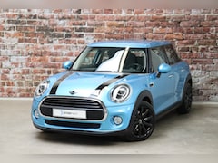 MINI One - Hatchback Pepper 5 deurs / Navigatie / Cruise Control / LED / Parkeersensoren / Apple CarP