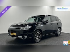 Mitsubishi Outlander - 2.0 PHEV Instyle+ CAMERA LEER CRUISE LM TREKHAAK