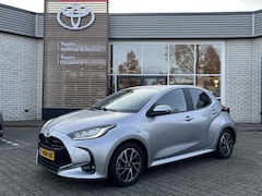 Toyota Yaris - 1.5 Hybrid Business Plus STOELVERW BLIND-SPOT PARK-SENSOREN AD-CRUISE 16"LMV CAMERA APPLE/