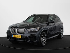 BMW X5 - xDrive45e M Sport SOH 96% Panoramadak Head-Up Achteras Besturing Trekhaak Luxe Leder
