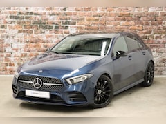 Mercedes-Benz A-klasse - 250 AMG Automaat / Panoramadak / Night Pakket / Achteruitrijcamera / Ambiance Verlichting