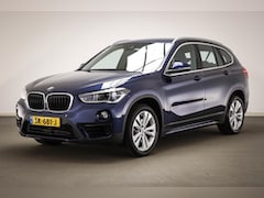 BMW X1 - sDrive18i Executive | SPORT LINE / PARKING- PACK | CAMERA