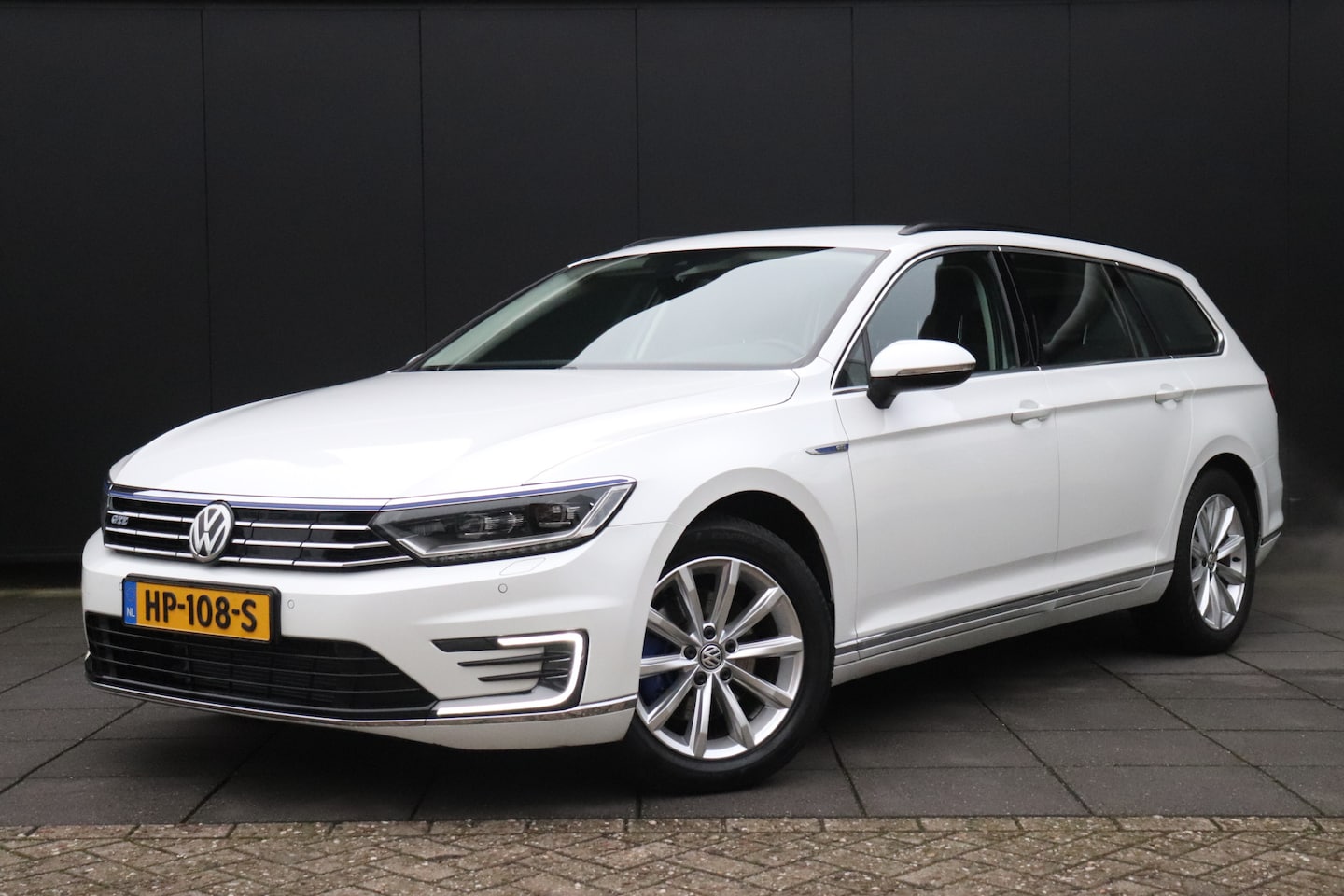 Volkswagen Passat Variant - 1.4 TSI GTE Highline | TREKHAAK | SOH 87% | NAVI | CLIMATE | LED | - AutoWereld.nl