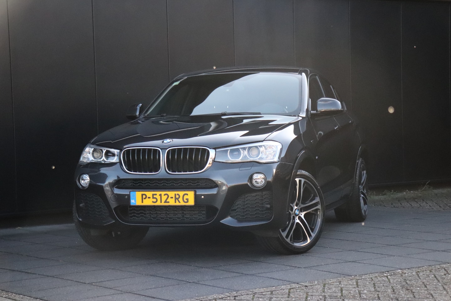BMW X4 - xDrive20i 184 PK | M SPORT | STOELVERW. | LEDER | MEMORY | CAMERA | NAVI | CRUISE | LMV | - AutoWereld.nl