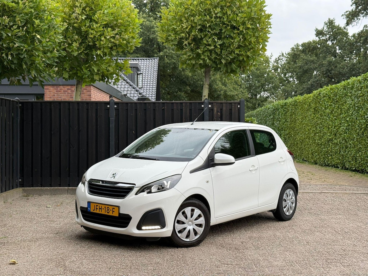 Peugeot 108 - 1.0 e-VTi Access Airco - AutoWereld.nl