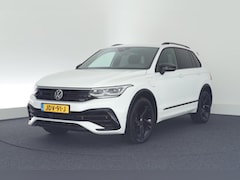Volkswagen Tiguan - 1.4 TSI 245pk eHybrid R-Line Business+ Black Style Trekhaak Camera Led Virtual Cockpit Nav