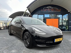 Tesla Model 3 - Standard RWD Plus 60 kWh Enhanged Autopilot Trekhaak (910kg) Rijklaarprijs