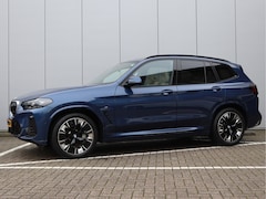 BMW iX3 - High Executive 80 kWh | M-sport | Pano | Trekhaak | H&K | 97, 8% SOH