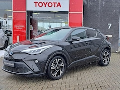 Toyota C-HR - 1.8 Hybrid Dynamic STOELVERWARMING PARKEERSENSOREN VOOR EN ACHTER ELK. INKLAPBARE BUITENSP