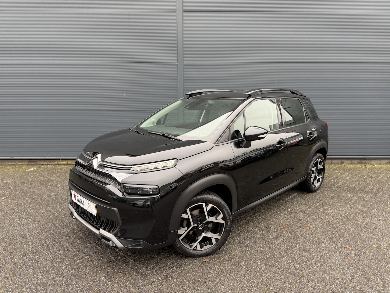 Citroën C3 Aircross - 130pk Shine (Camera - Leder - 17"incl 4S - Automatische Airco - Grip Controle - LED - Park - AutoWereld.nl