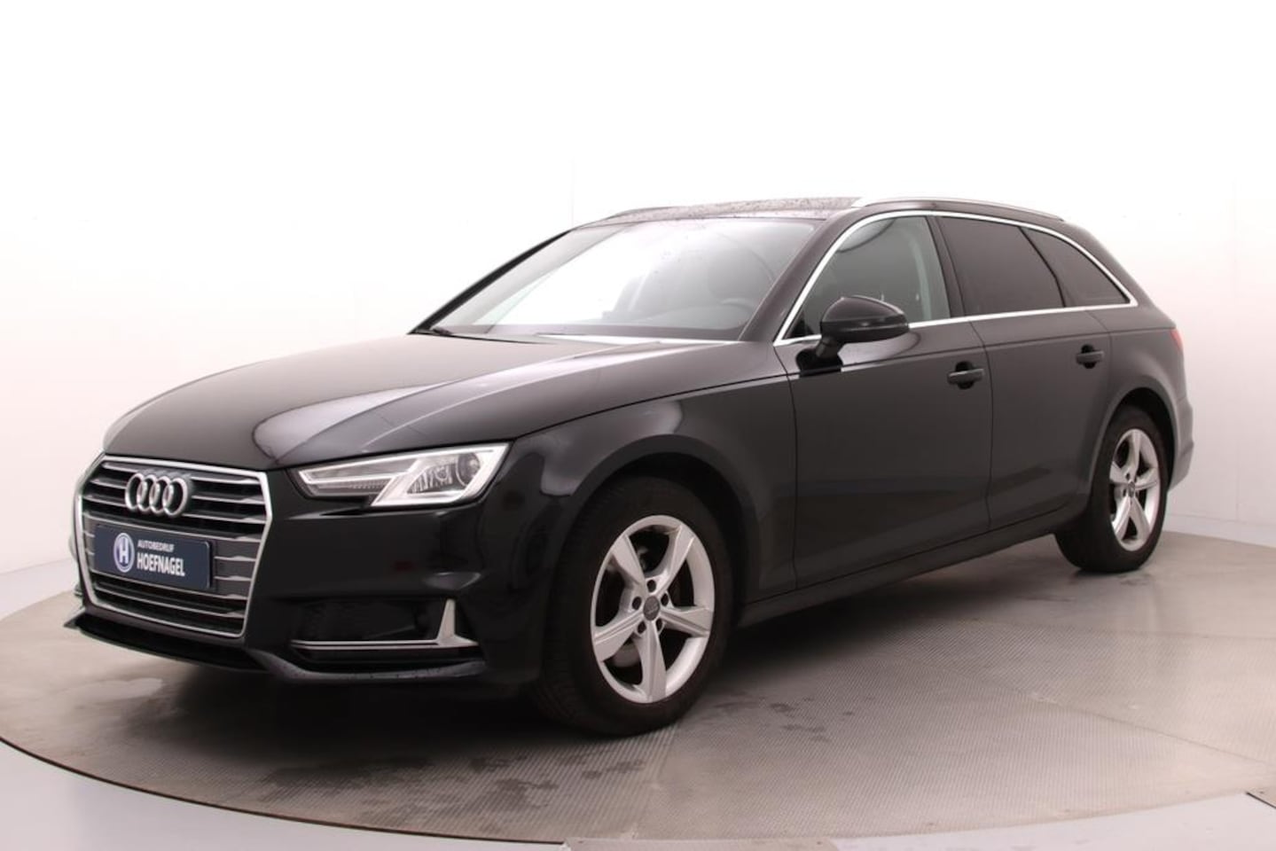 Audi A4 Avant - 40 TFSI Sport Automaat | Adaptive Cruise Control | Navigatie | Lane Assist | Stoelverwarmi - AutoWereld.nl