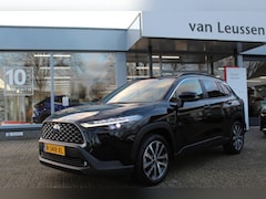 Toyota Corolla Cross - 2.0 High Power Hybrid First Edition TREKHAAK KEYLESS DODEHOEK DETECTIE EL-A.KLEP LED APPLE