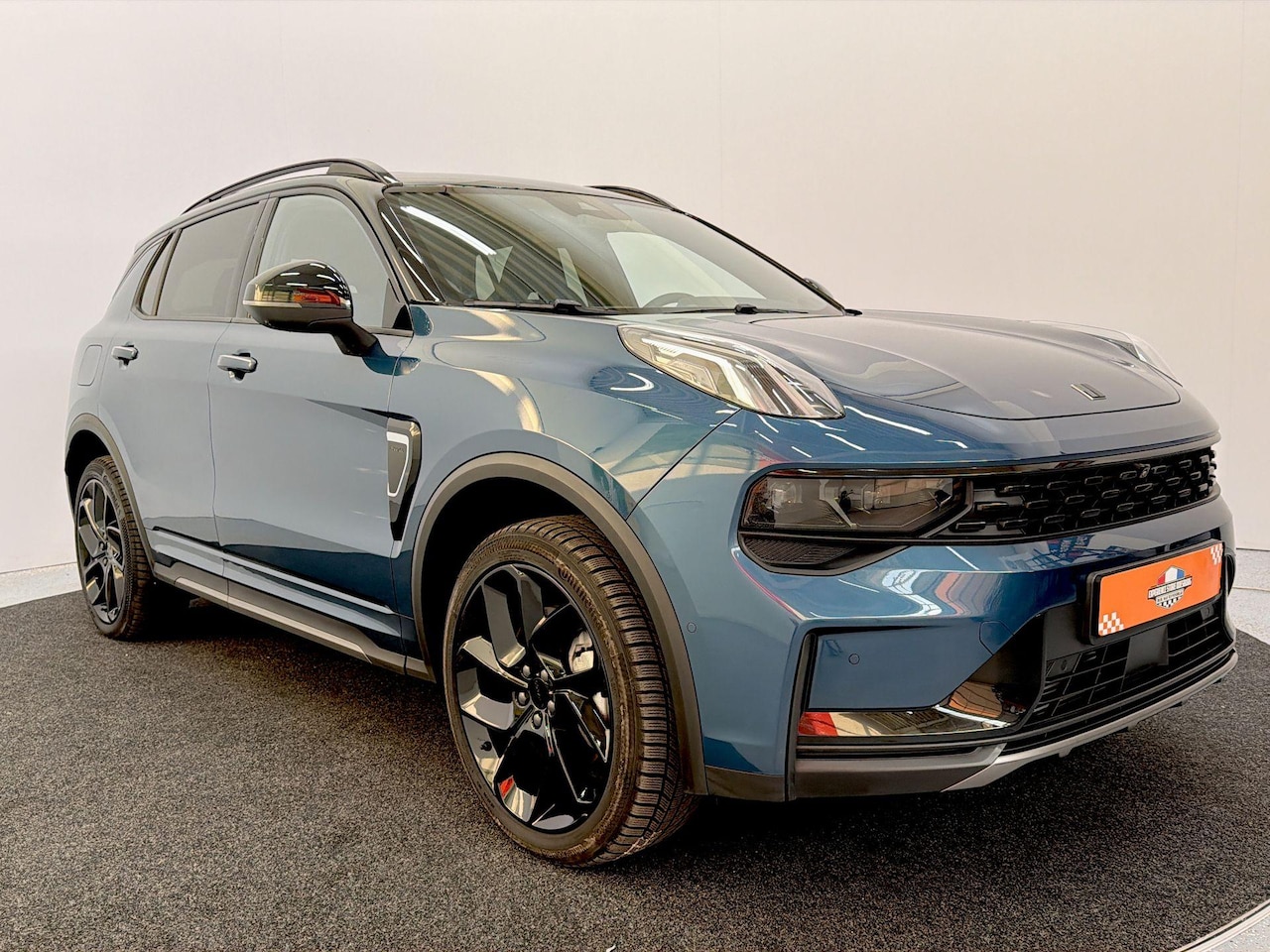 Lynk & Co 01 - 1.5 MY23 - Jong, sportief en tot in detail verzorgd - AutoWereld.nl