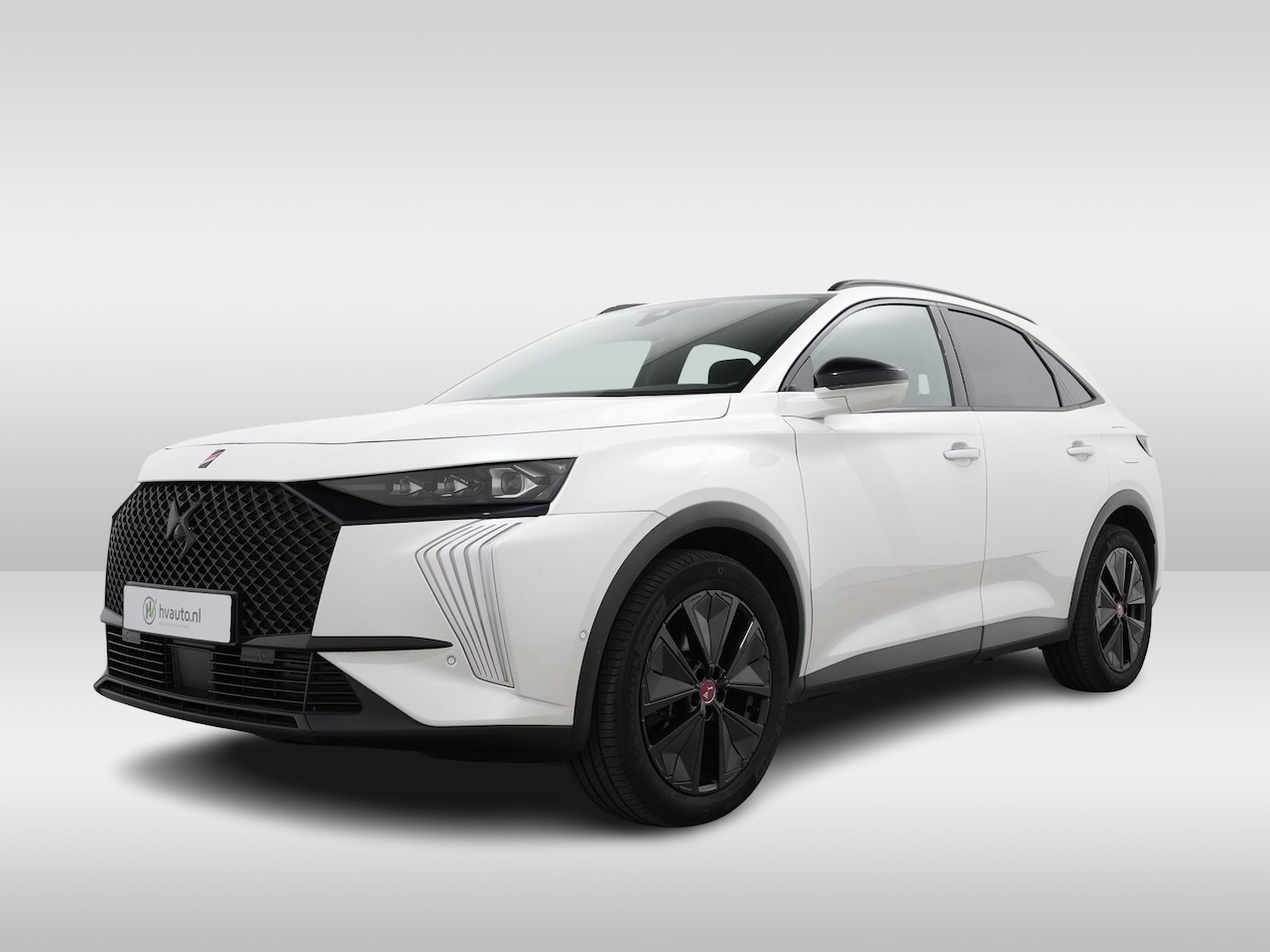 DS 7 - E-TENSE 300PK 4x4 PERFORMANCE LINE + AUT8 | Facelift | Trekhaak | 360 camera | Winterpakke - AutoWereld.nl