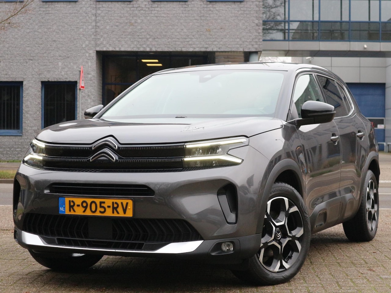 Citroën C5 Aircross - 1.2 PureTech Feel / Automaat / Camera / Cruise Control - AutoWereld.nl