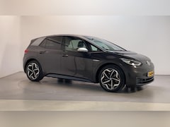 Volkswagen ID.3 - First Plus 58 kWh LED Camera Stoelverwarming Navigatie