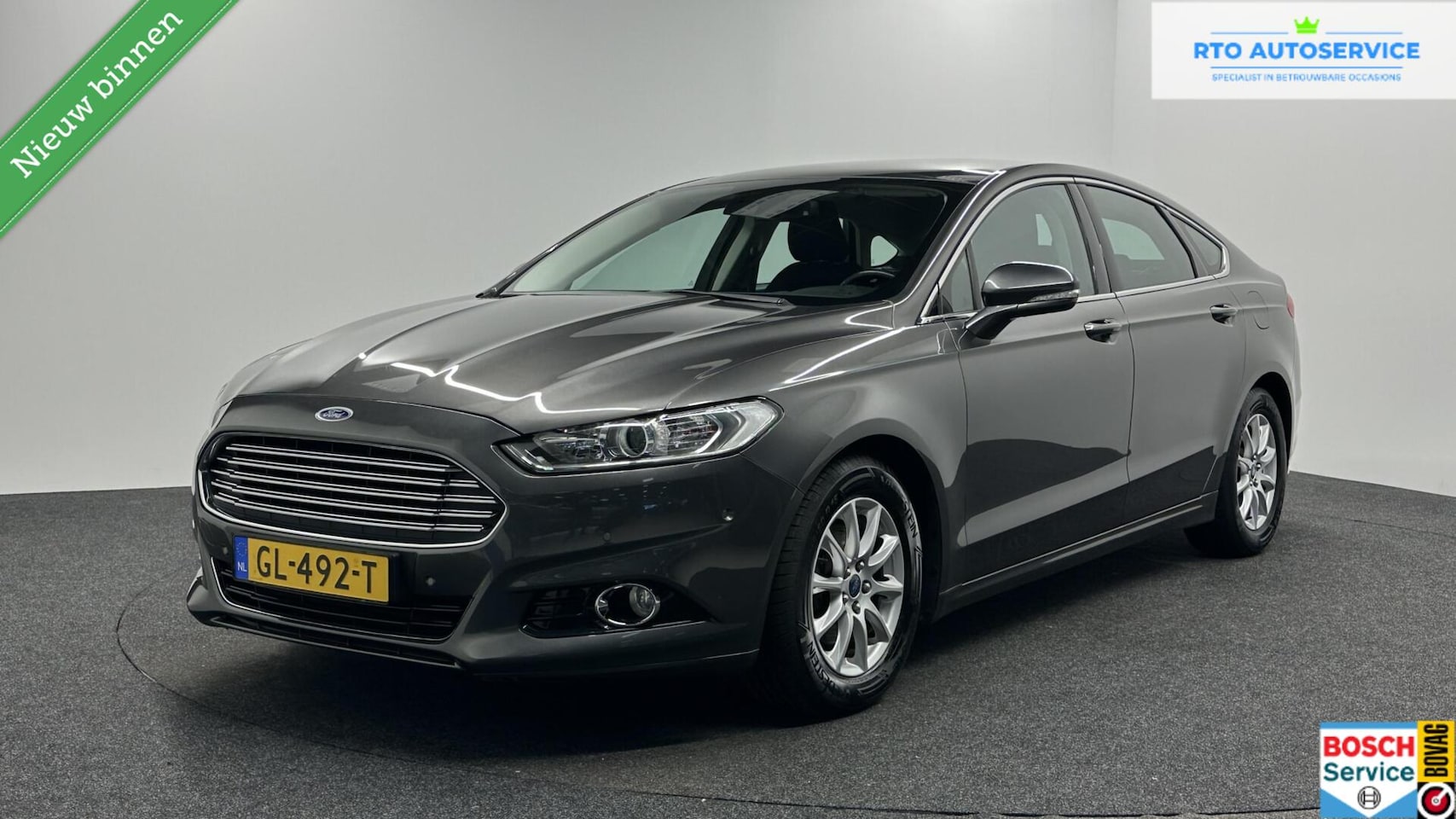 Ford Mondeo - 1.5 Titanium NAVIGATIE CRUISE ECC LM 80000 KM. - AutoWereld.nl